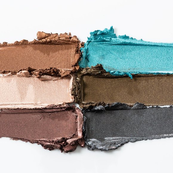 Cargo Cosmetics - Swimmables™ Eye Shadow Stick - Glacier Bay - Picture 4 of 6